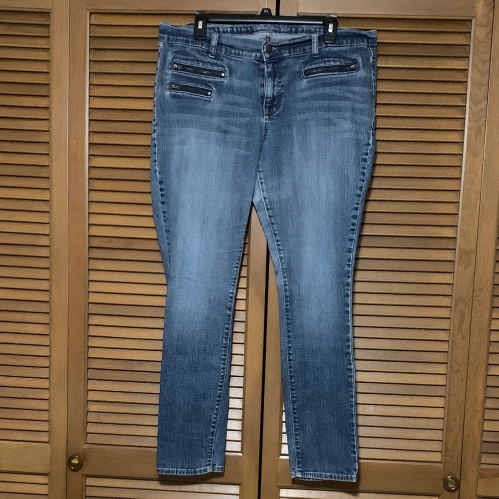 Old Navy Diva Faded Blue Jeans Zipper Pockets 16